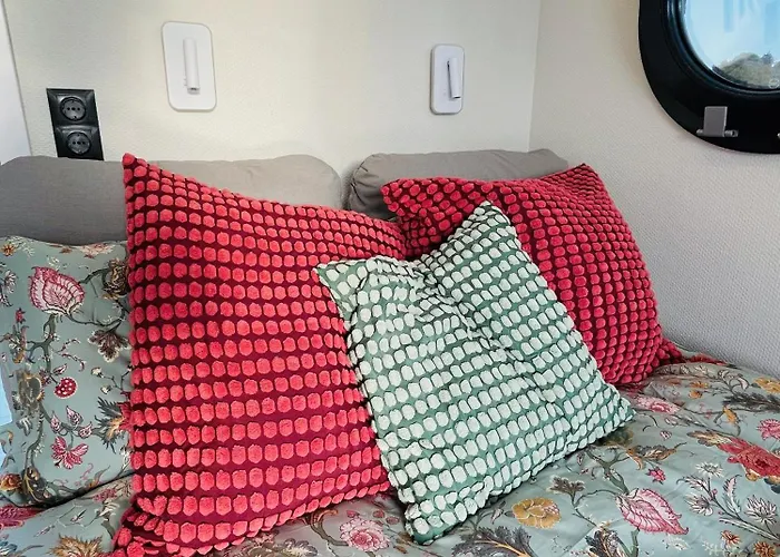 船屋 Hausboot Eisvogel *